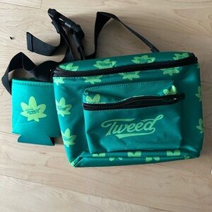 New Fanny pack with bottle/cup holder from Tweed *cannabis leaf design